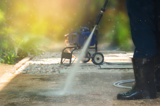 Best Pool Deck Cleaning in East Williston, NY